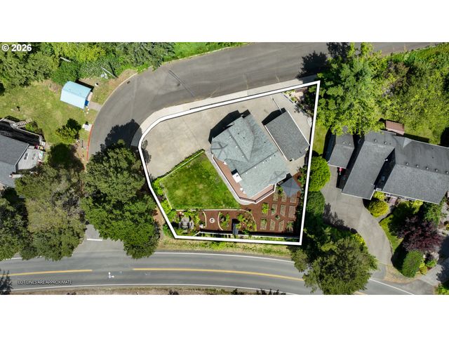 2316 ROYAL VIEW Dr, Seaside, OR 97138