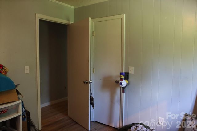 3232 Kingview Place, Lenoir, NC 28645