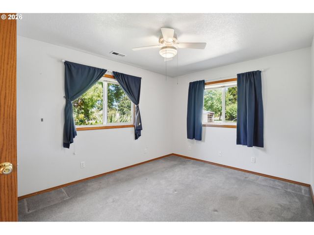 15507 Ne PARKINEN Rd, Brush Prairie, WA 98606