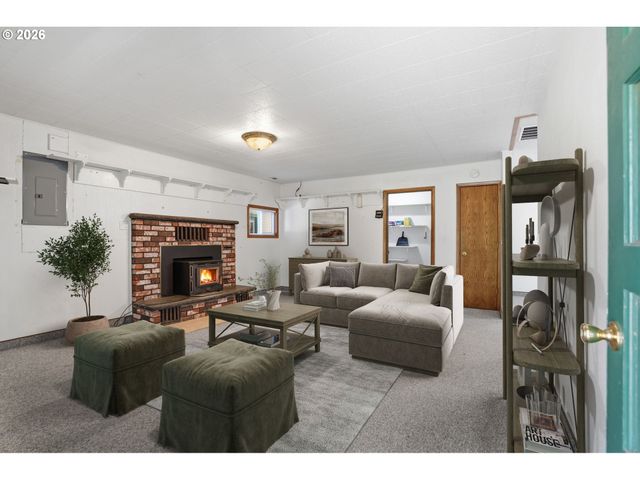 15507 Ne PARKINEN Rd, Brush Prairie, WA 98606