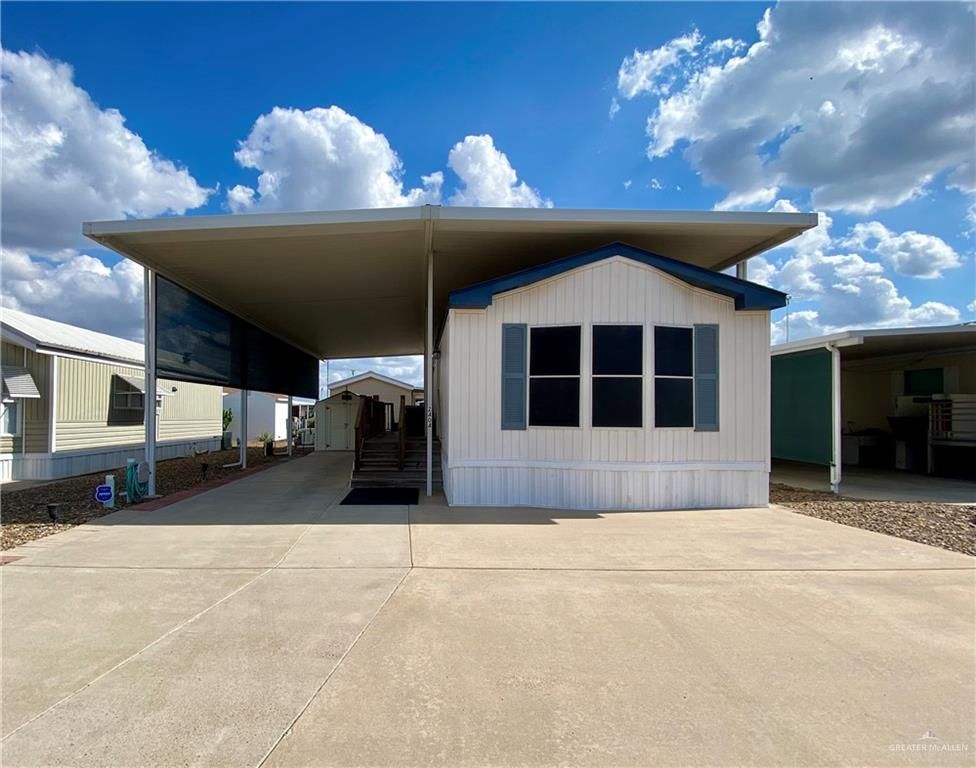 2404 Bunker Drive, Mission, TX 78572