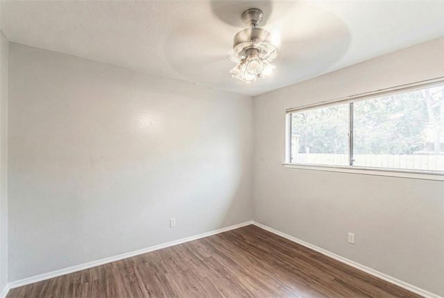 8206 Exmoor DR B, Austin, TX 78757