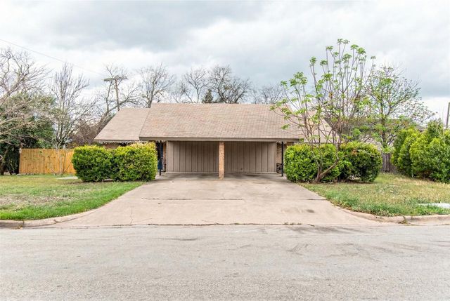 8206 Exmoor DR B, Austin, TX 78757