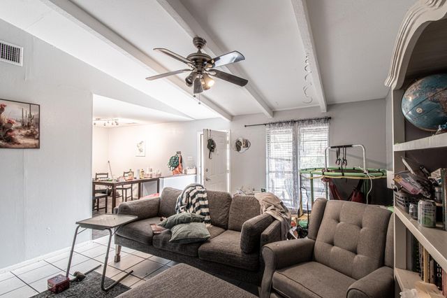 8206 Exmoor DR B, Austin, TX 78757