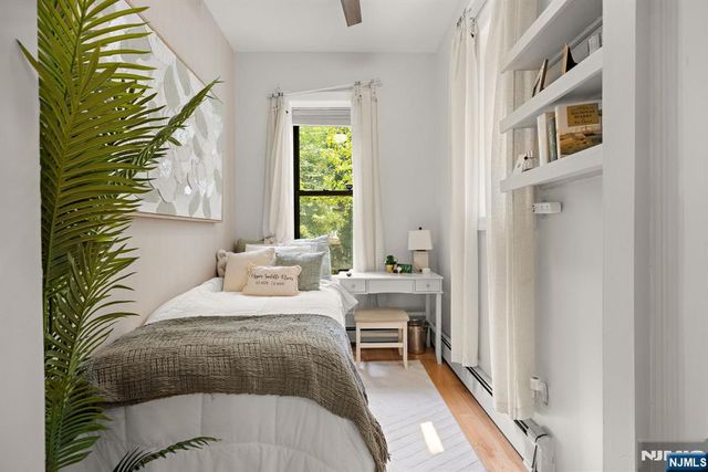 805 Park Avenue 1R, Hoboken, NJ 07030