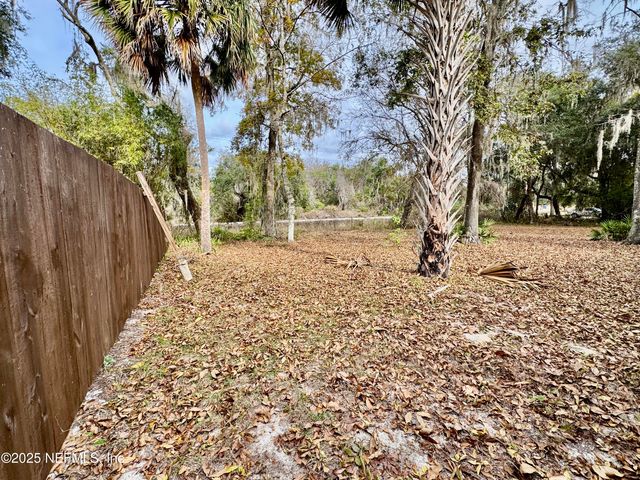 25025 SE 101ST Avenue, Hawthorne, FL 32640