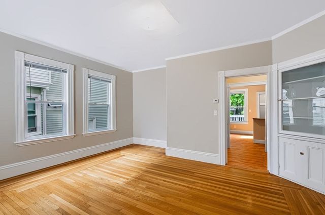 37 Thorndinke Street 37, Beverly, MA 01915