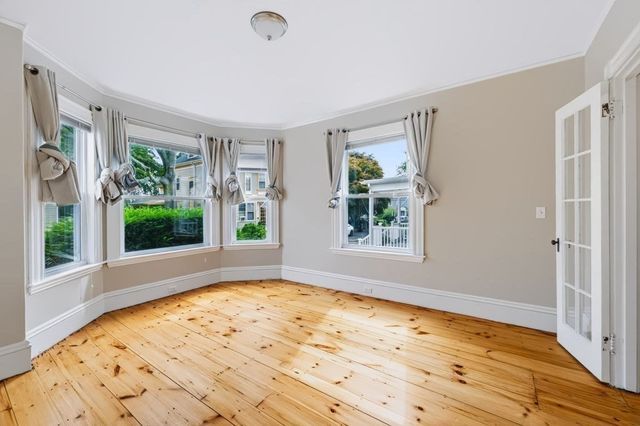 37 Thorndinke Street 37, Beverly, MA 01915