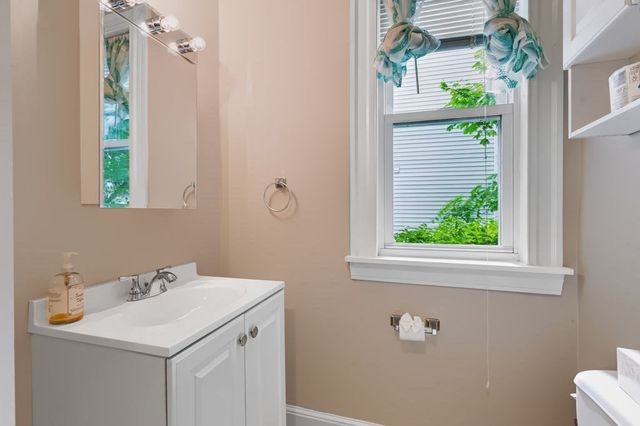 37 Thorndinke Street 37, Beverly, MA 01915
