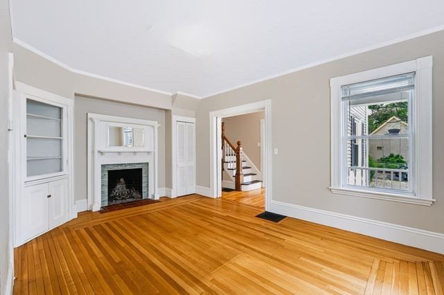 37 Thorndinke Street 37, Beverly, MA 01915