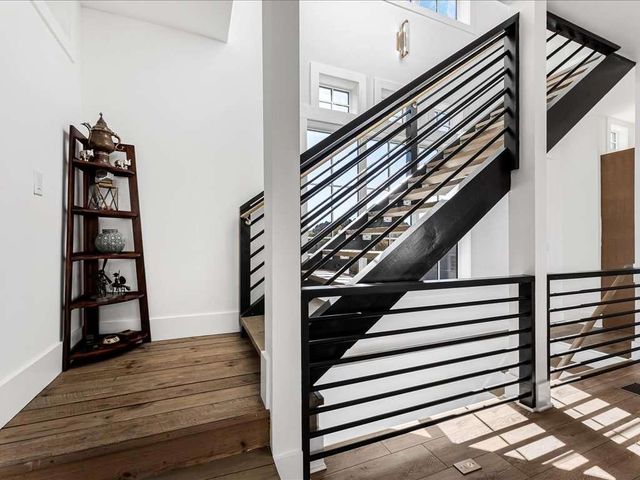 180 Railroad Street, Canton, GA 30114