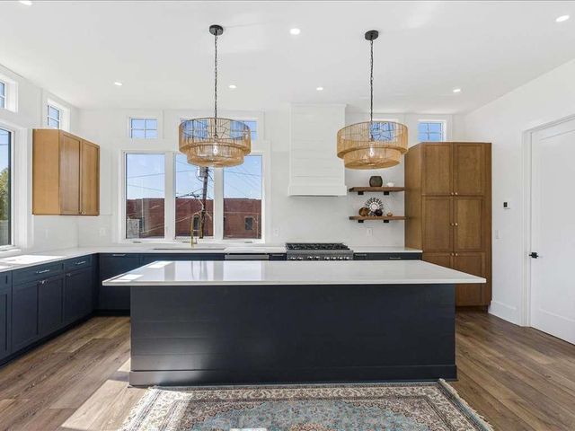 180 Railroad Street, Canton, GA 30114