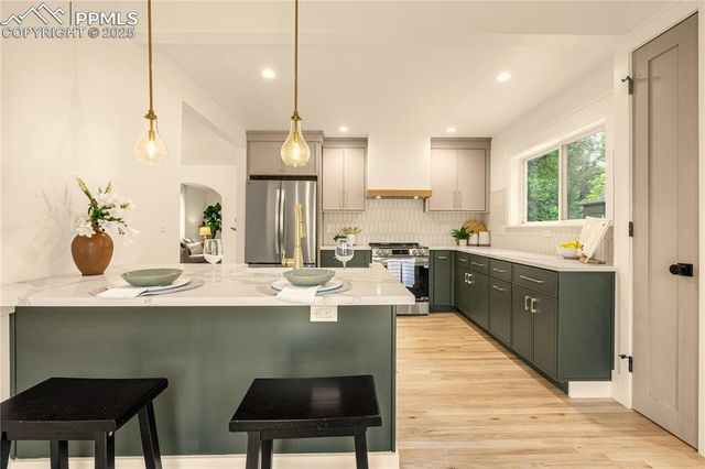 200 W Cheyenne Road, Colorado Springs, CO 80906