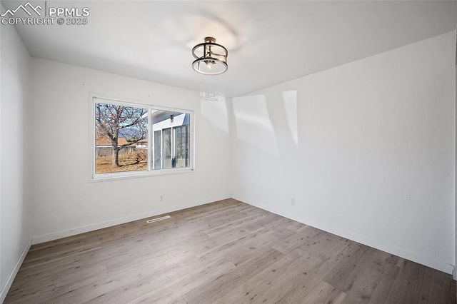 422 Hackberry Drive, Colorado Springs, CO 80911