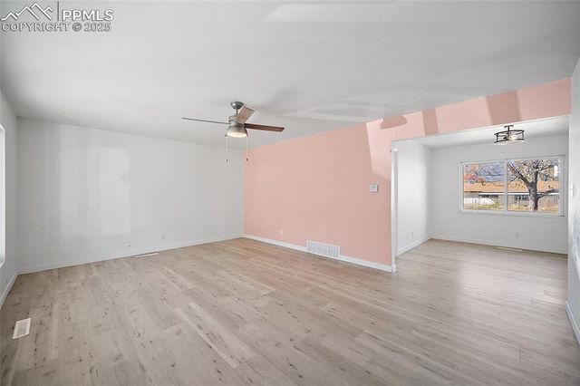 422 Hackberry Drive, Colorado Springs, CO 80911