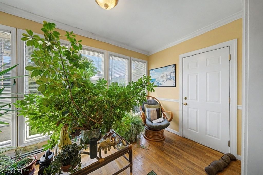 327 North Ave E, Cranford Twp., NJ 07016 — photo 4