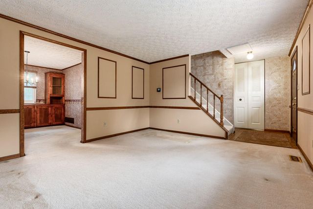 2145 Ladue Drive, Powell, OH 43065