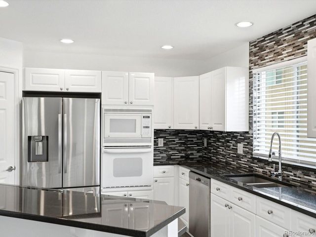 14044 E Temple Dr, Aurora, CO 80015