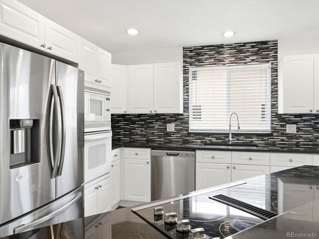 14044 E Temple Dr, Aurora, CO 80015