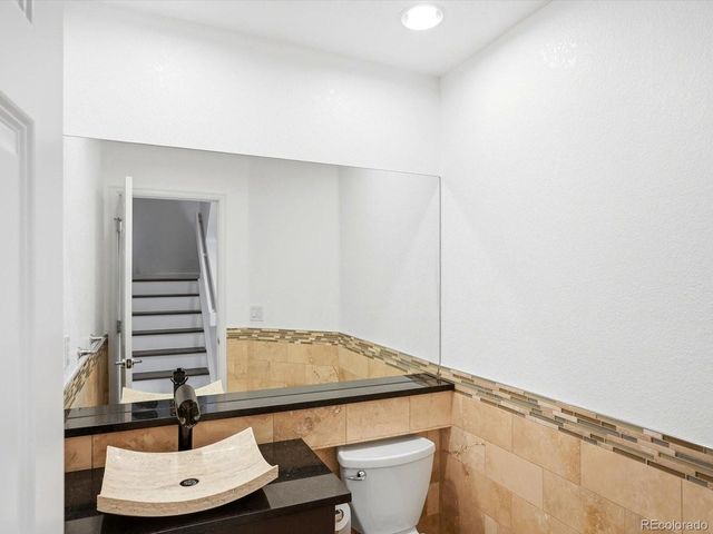 14044 E Temple Dr, Aurora, CO 80015