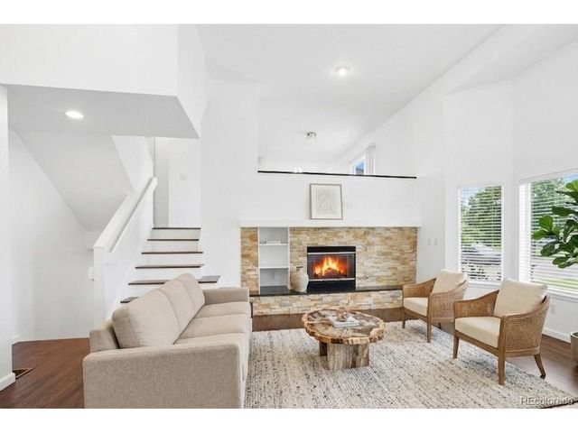 14044 E Temple Dr, Aurora, CO 80015