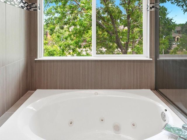 14044 E Temple Dr, Aurora, CO 80015