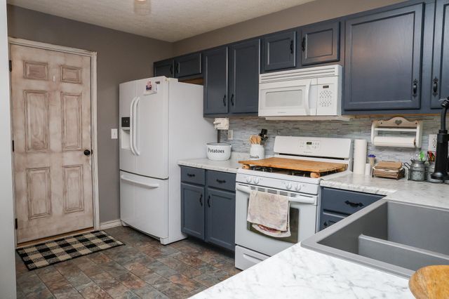 145 Friar Tuck Drive, Independence, KY 41051
