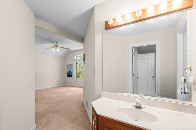 1807 CRYSTAL POINT, Columbia, MO 65203