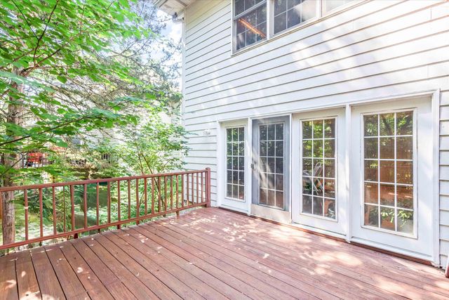 1807 CRYSTAL POINT, Columbia, MO 65203