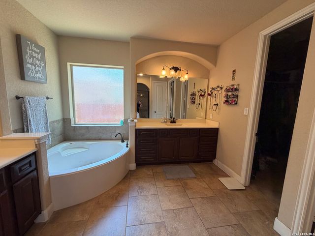 9515 Bow Willow, San Antonio, TX 78254
