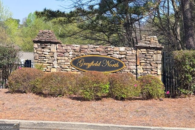 2093 Halfmoon Bluff NW, Kennesaw, GA 30152