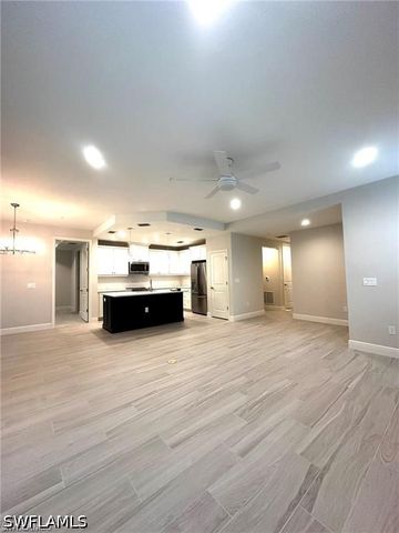 2646 Seychelles CIR 2701, Naples, FL 34112