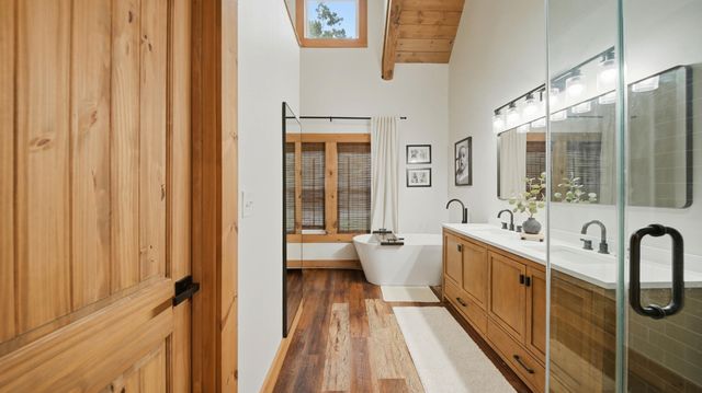 700 Upper Firetower Road, Sequatchie, TN 37374