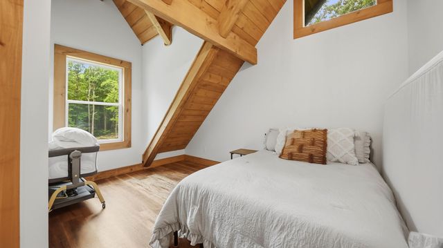 700 Upper Firetower Road, Sequatchie, TN 37374