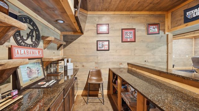700 Upper Firetower Road, Sequatchie, TN 37374