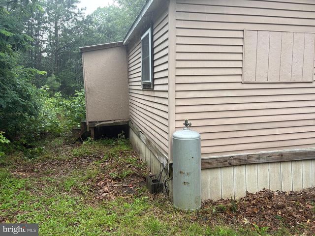 4332 PINE RIDGE RD, Wardensville, WV 26851