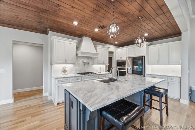9439 N 62nd East Avenue, Sperry, OK 74073