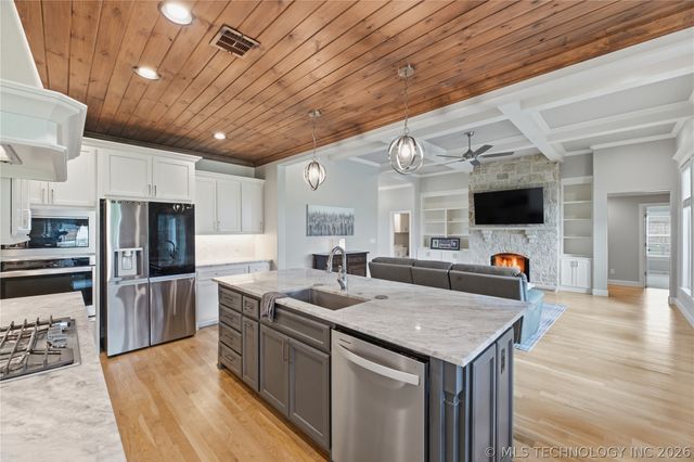 9439 N 62nd East Avenue, Sperry, OK 74073