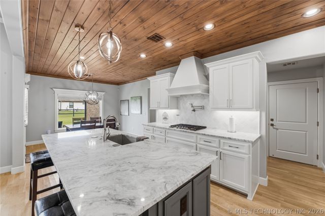 9439 N 62nd East Avenue, Sperry, OK 74073