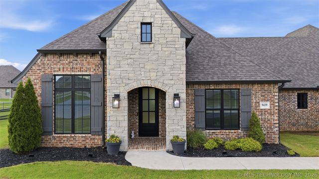 9439 N 62nd East Avenue, Sperry, OK 74073
