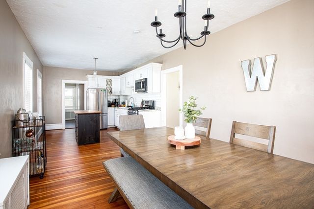 318 Cypress St, Fall River, MA 02720