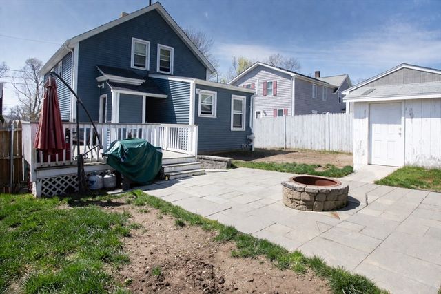318 Cypress St, Fall River, MA 02720