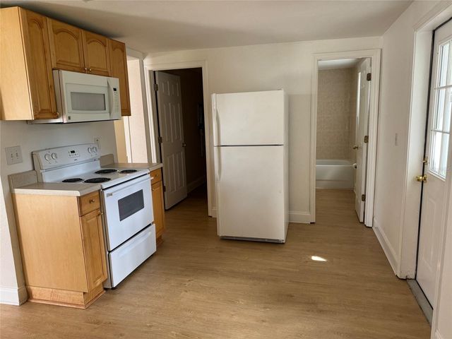 8151 61ST STREET N, Pinellas Park, FL 33781