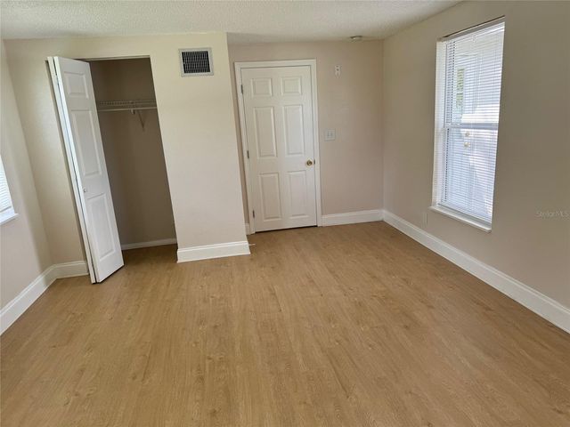 8151 61ST STREET N, Pinellas Park, FL 33781