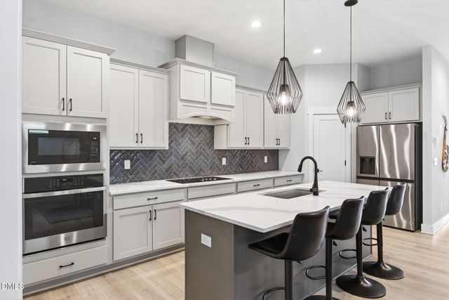 913 Whistable Avenue, Wake Forest, NC 27587