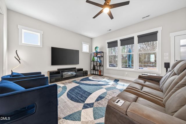 913 Whistable Avenue, Wake Forest, NC 27587