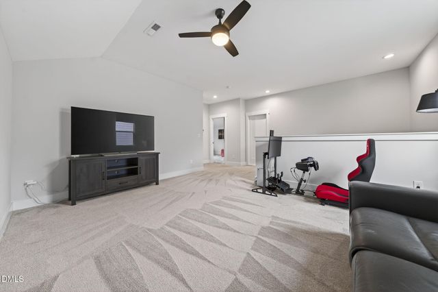 913 Whistable Avenue, Wake Forest, NC 27587