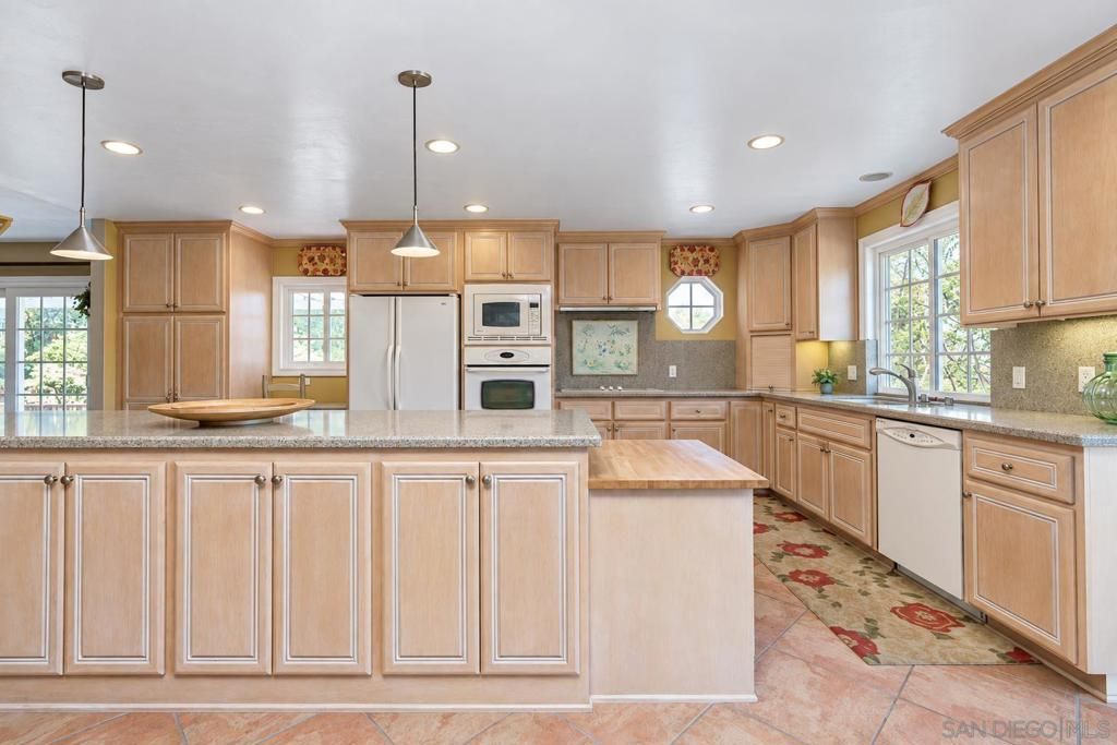 17036 Iron Mountain, Poway, CA 92064 — photo 5