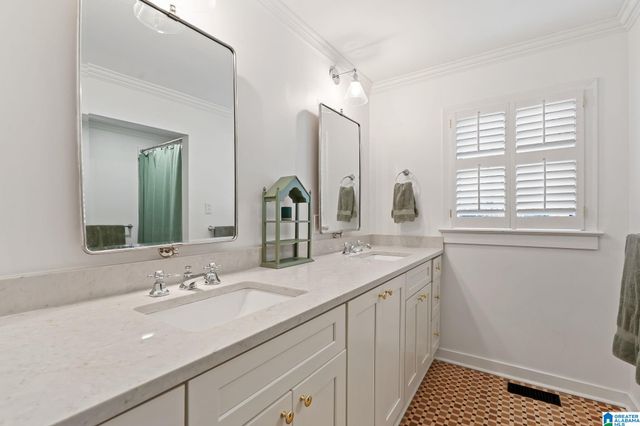 2945 MOUNT OLIVE ROAD, Mount Olive, AL 35117