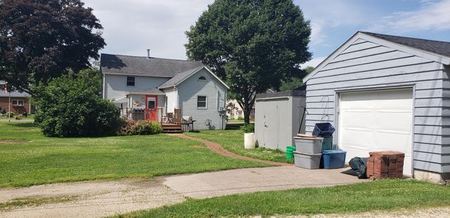 284 Elm Street S, Prescott, WI 54021